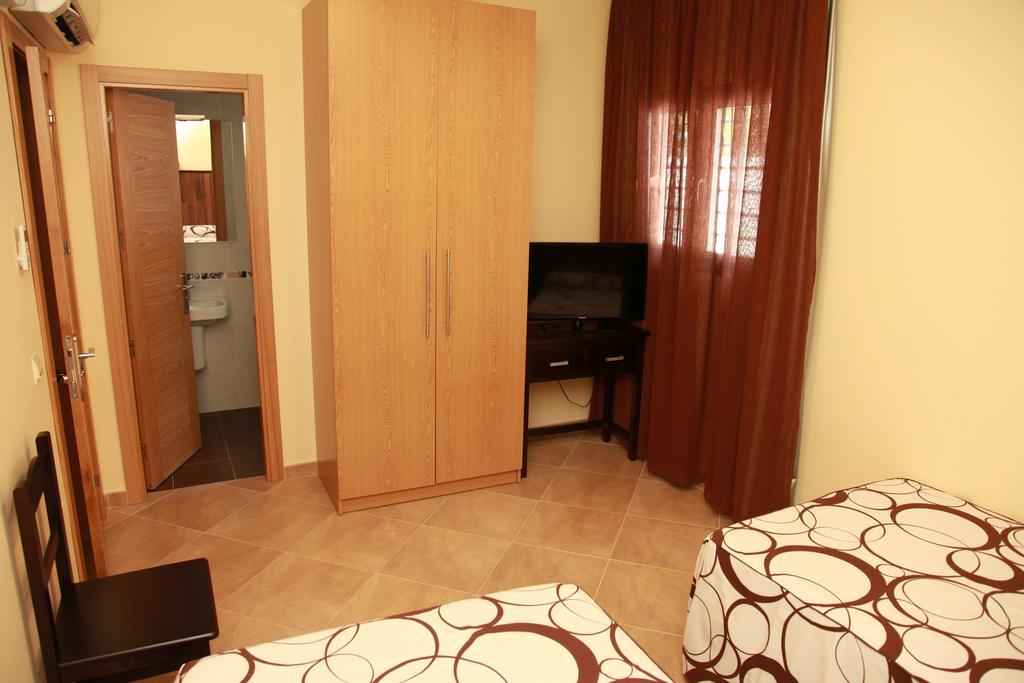 מאלגה Hostal Dona Manuela חדר תמונה